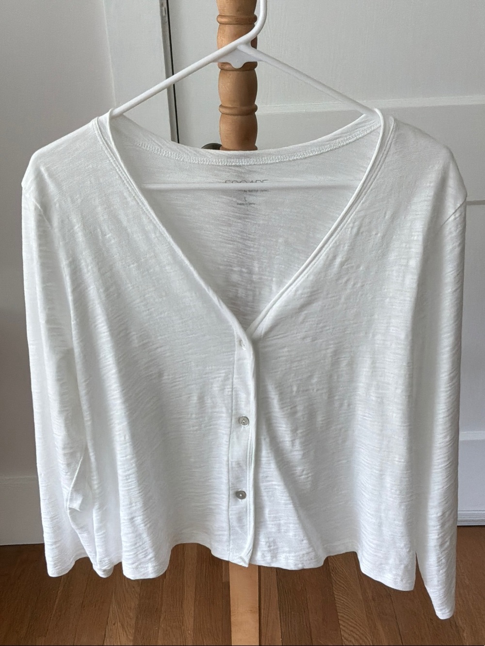 Women's White Button-Front V-Neck Shirt